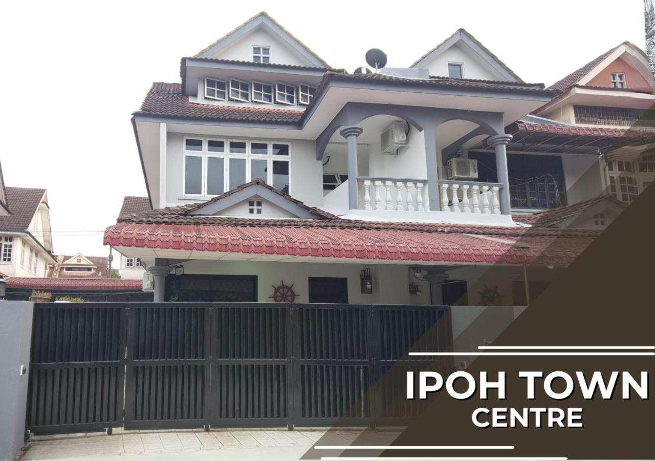 Stadium Ipoh #Ipoh Center FP03 15pax - B&B