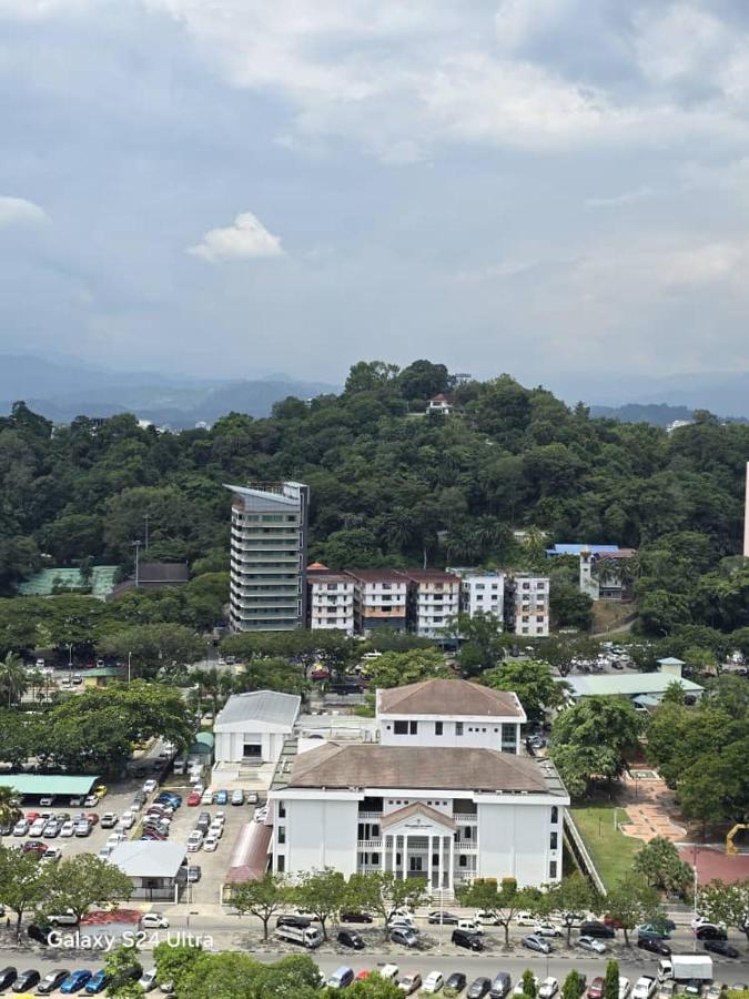 The Shore Home Suites Kota Kinabalu City Sabah Center - B&B