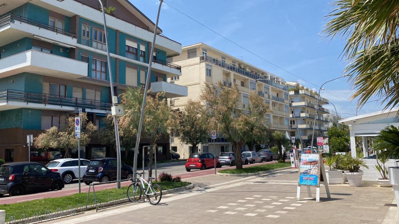 Direttamente sul lungomare - Bed and Breakfast
