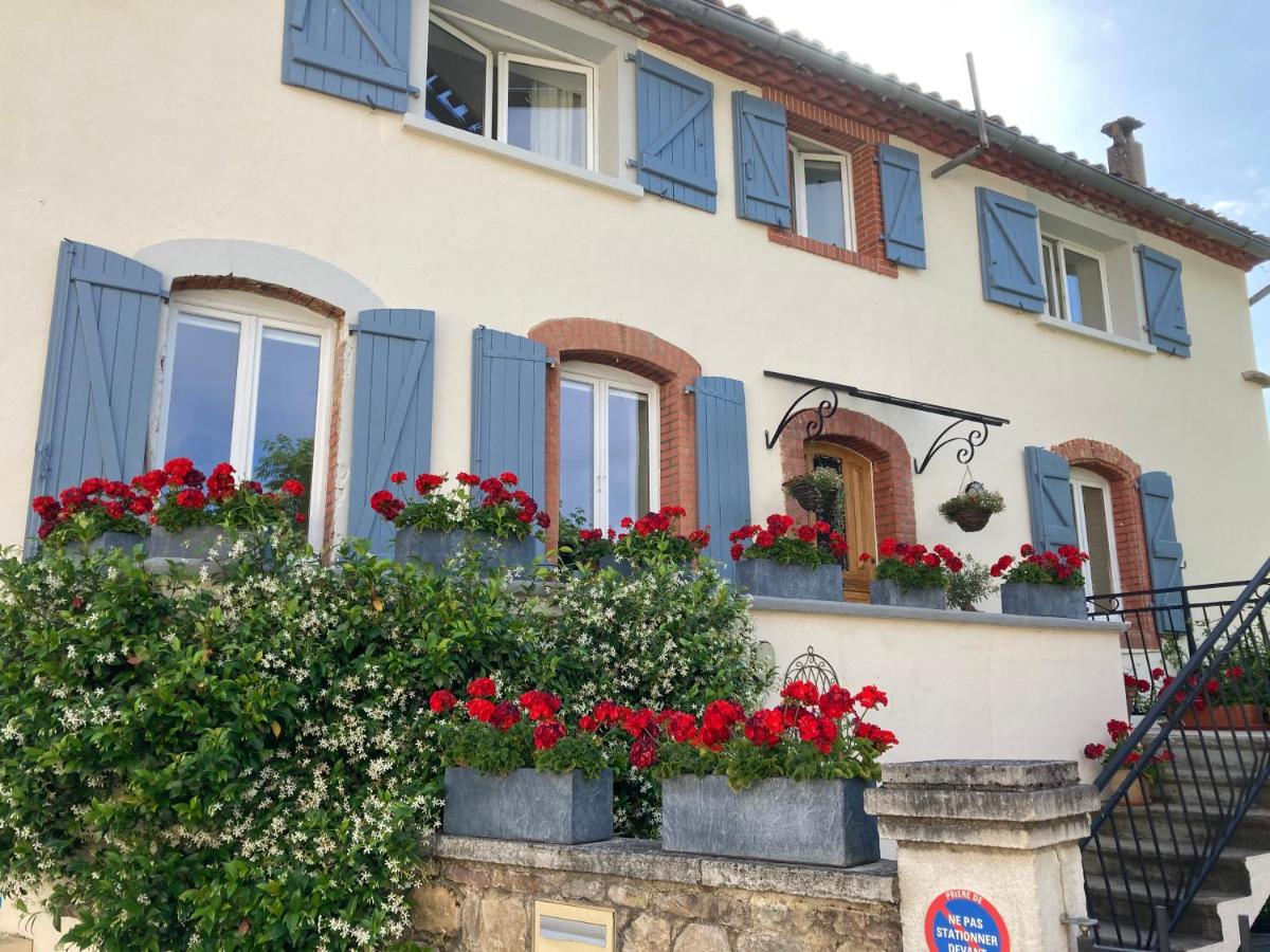 Quiet double ensuite room, own entrance - B&B
