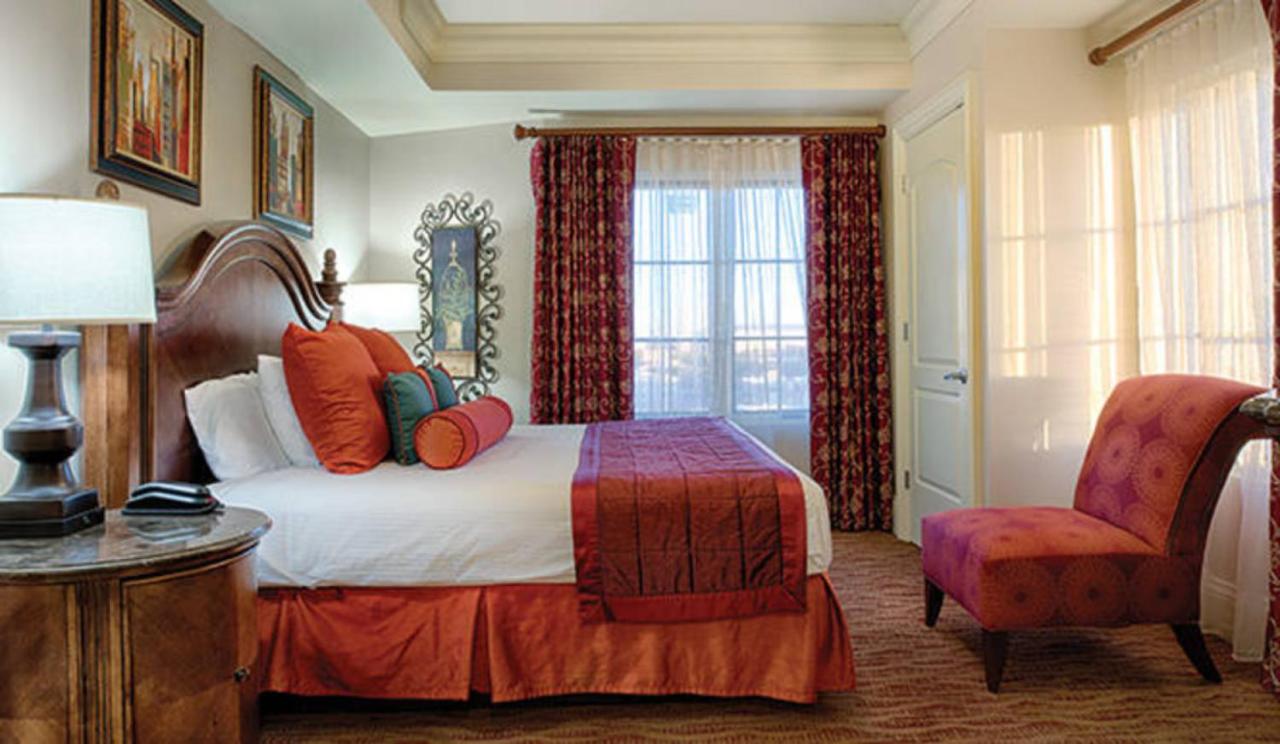 Beautiful Hotel in La Cascada - 1BD Sleeps up to 4 - B&B San Antonio