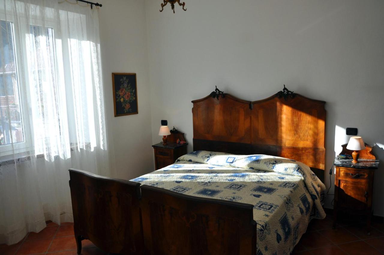 Apartment with Garden View