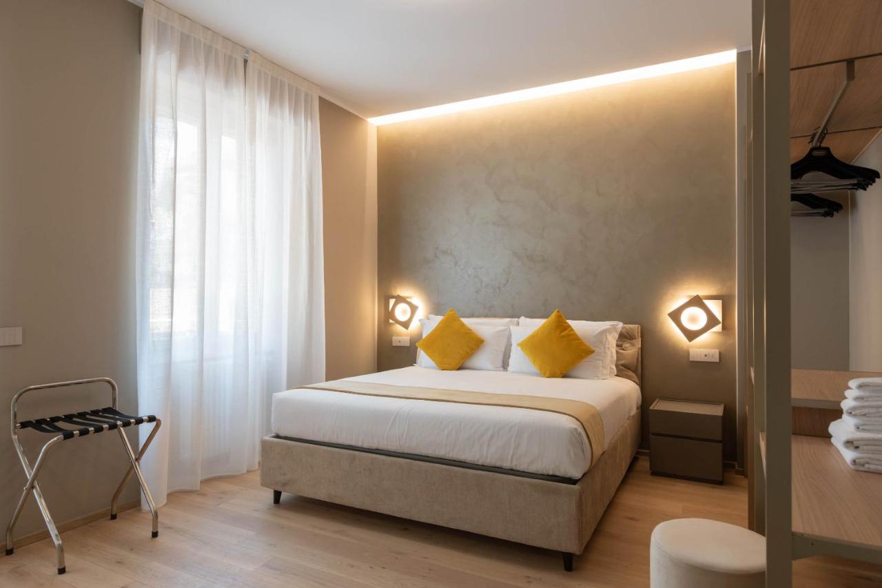 Three-Bedroom Apartment - Via Cornaggia 9