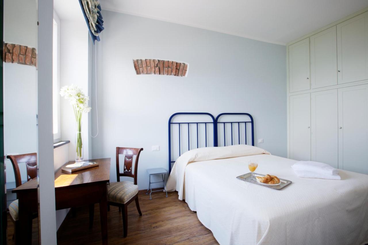 Double Room with View