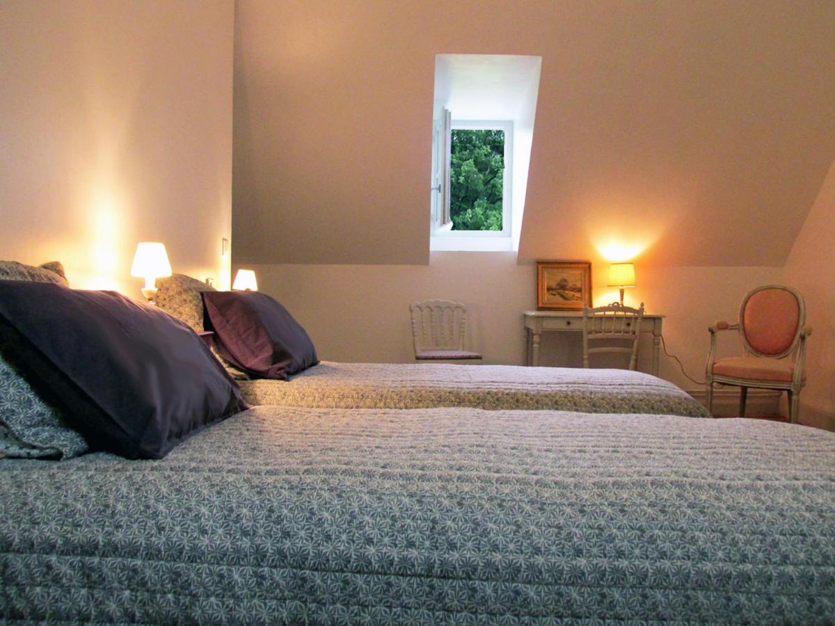 Double or Twin Room with Private Bathroom - Oxygene