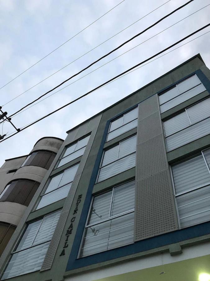 Apartamento Lujoso y Nuevo en Milán - Ferienwohnung Manizales