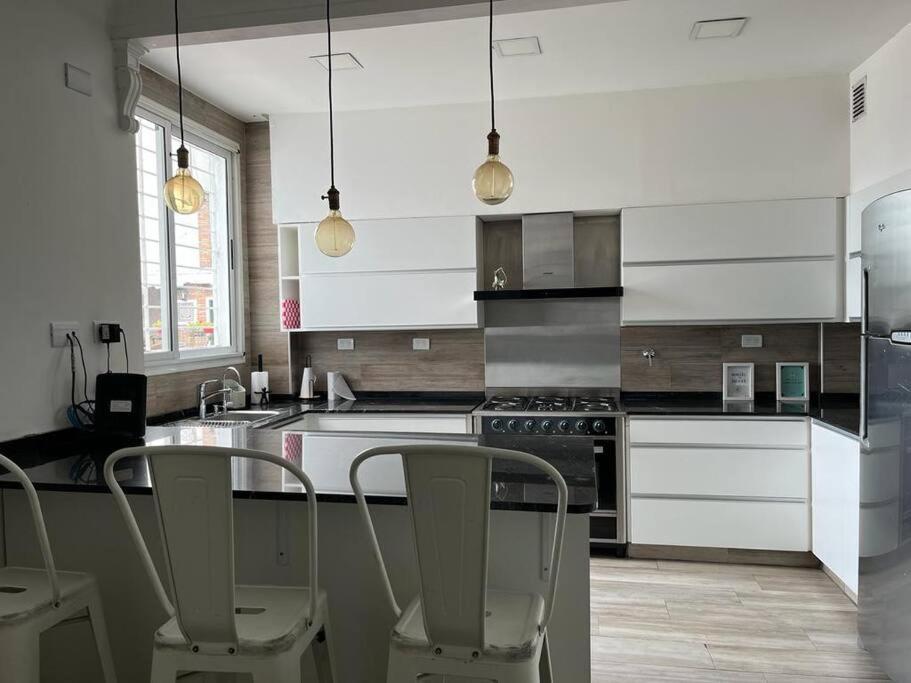 DOHO Urquiza 150 m2 8 PAX - B&B