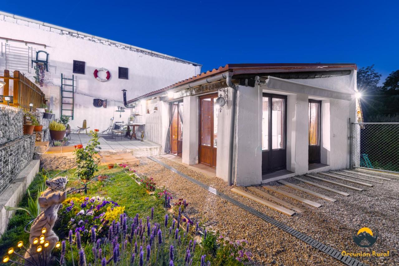 casa lujo orcunion - B&B