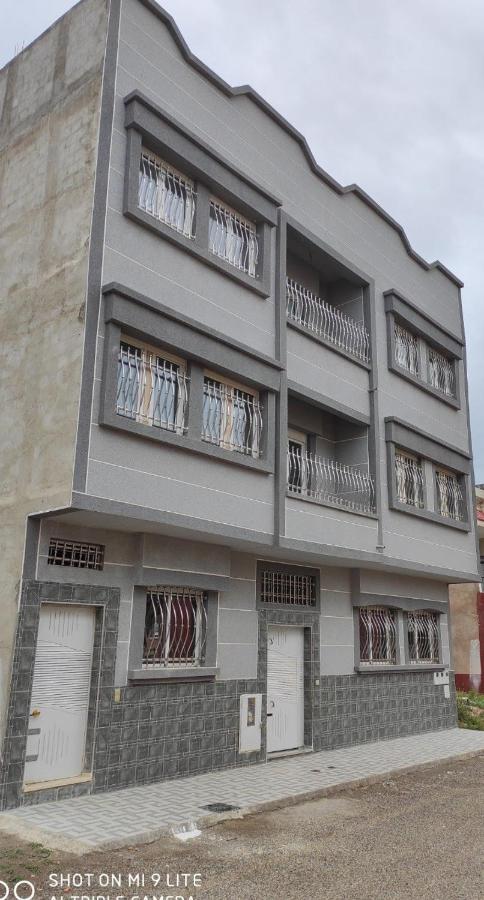 Rés au 1er etage uniquement familles - B&B Saidia