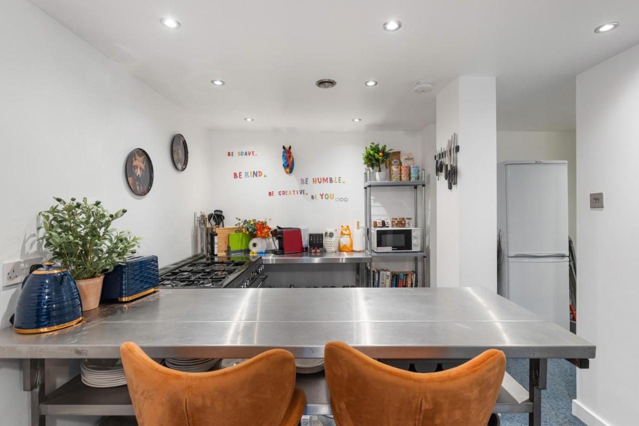 Westminster Classic Massionette - B&B
