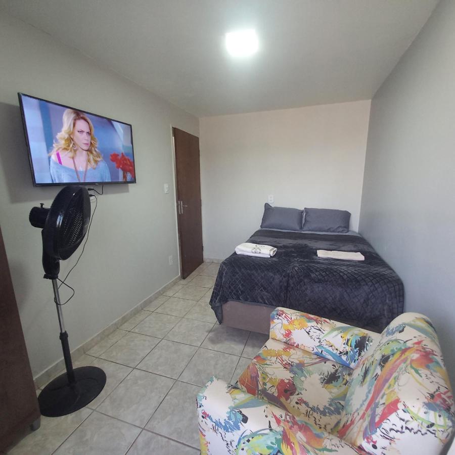 Apto Kit Studio Asa Norte 1 a 3 hospedes com WIFI - B&B