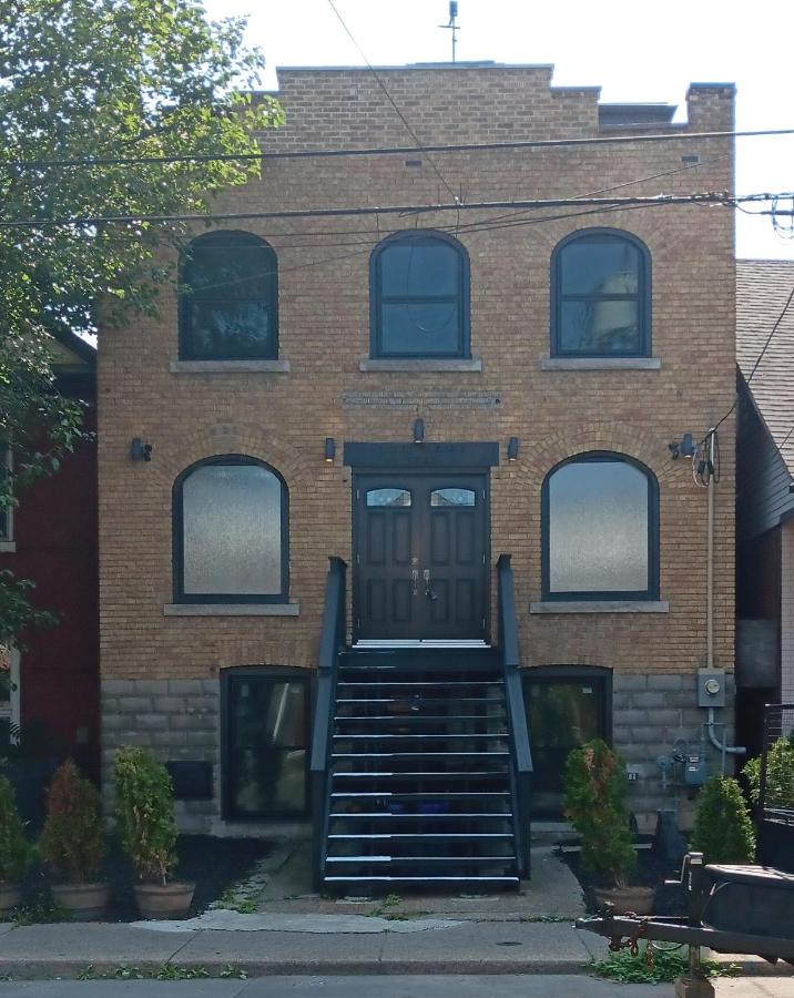 Renovated Church Hamilton! Guest Suite - B&B