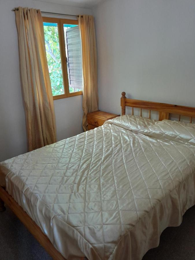 Casa familiar de dos plantas - Ferienwohnung Villa Nueva