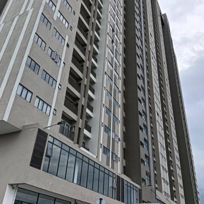 Nilai 青年城 Youth City C 25 15 - Ferienwohnung