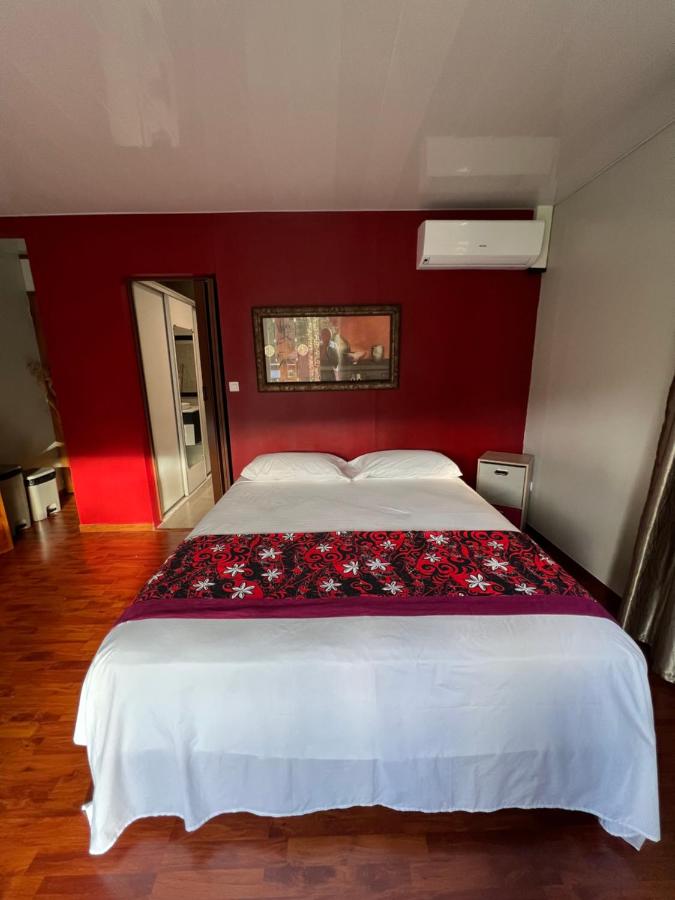 Deluxe Bungalow with Garden View