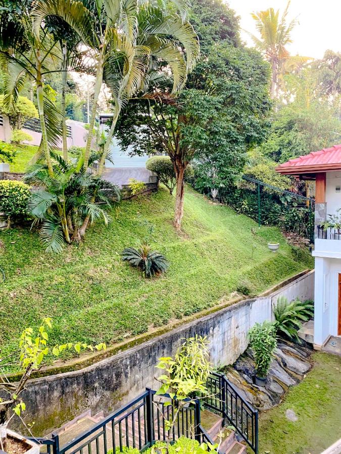 Green Country Lodge - B&B