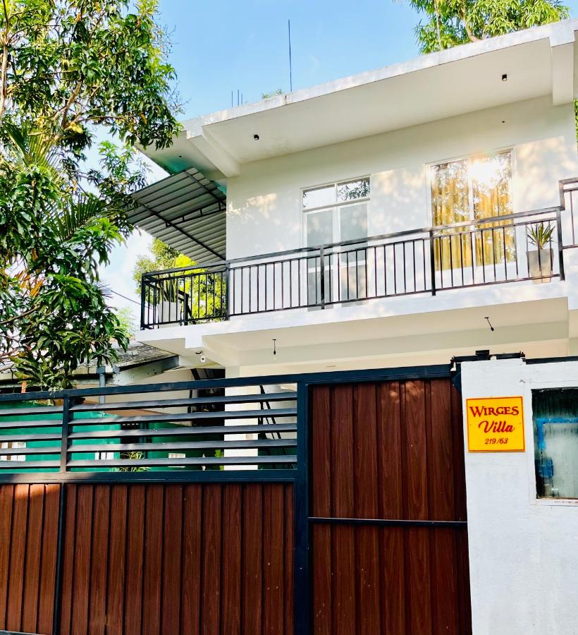 Wirges Villa - hikkaduwa - B&B