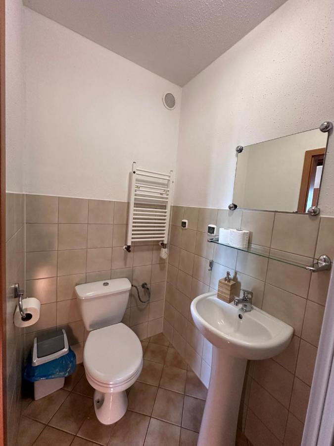 Quadruple Room with Private Bathroom