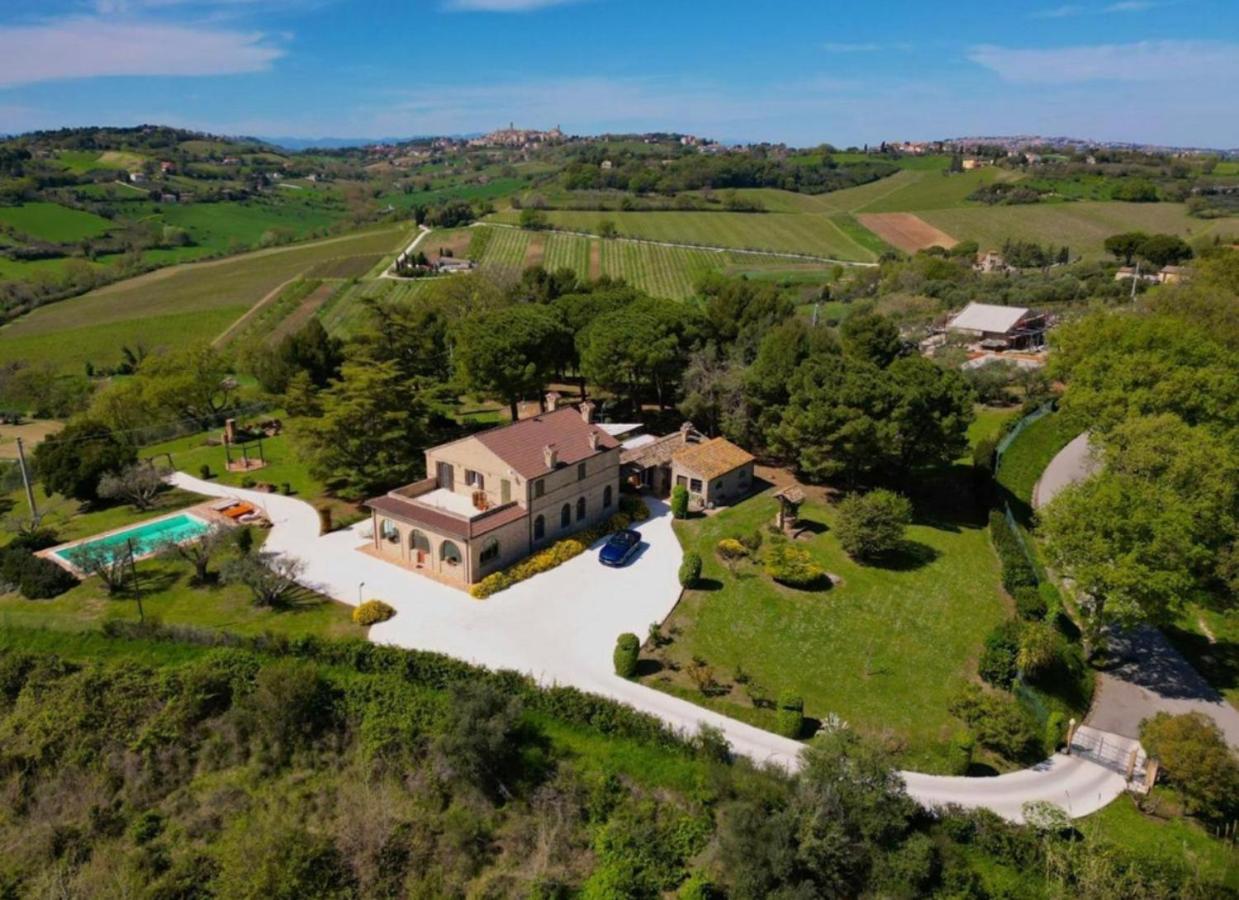 Your-All-Season-Paradise, Sea View, Adria, in Italy - B&B Potenza Picena