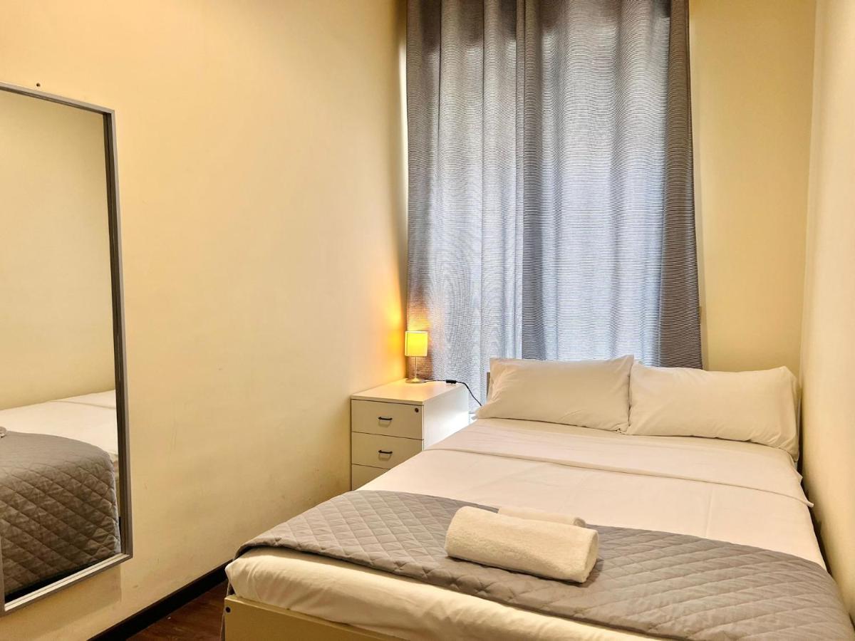 Camera Singola con Bagno in Comune