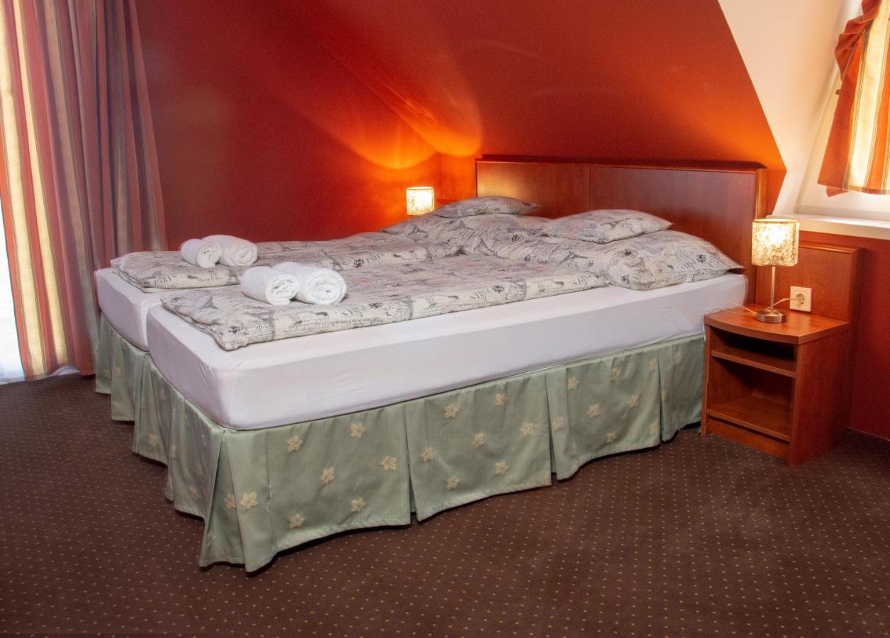 Margaréta Panzió és Étterem - B&B