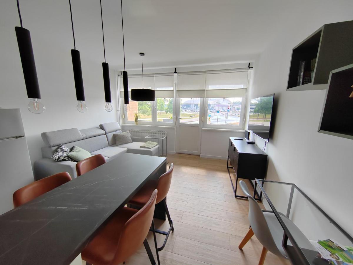 Korana Green Studio Apartman, Karlovac - self check in, free parking, premium location! - Ferienwohnung Karlovac