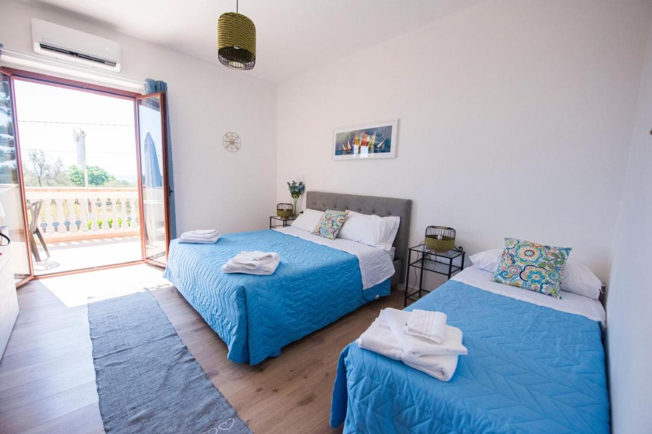 Triple Room with Balcony