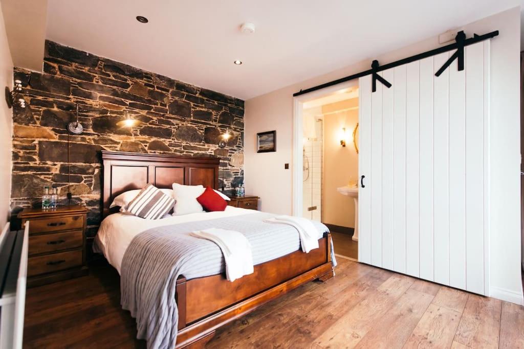 Archway 2 Cosy, En-suite Retreat - Chambres d’hôtes Boardmills