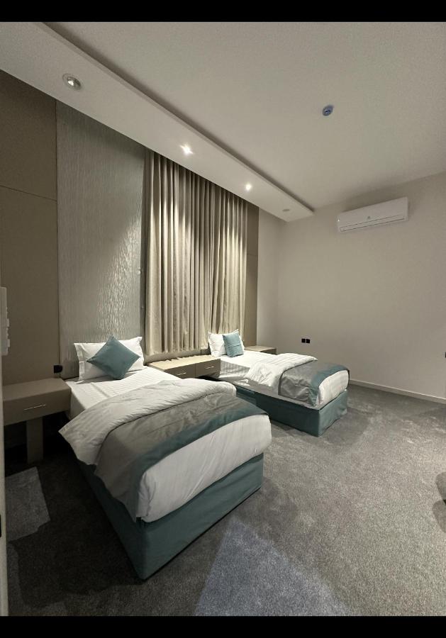 Three-Bedroom Standard Apartment