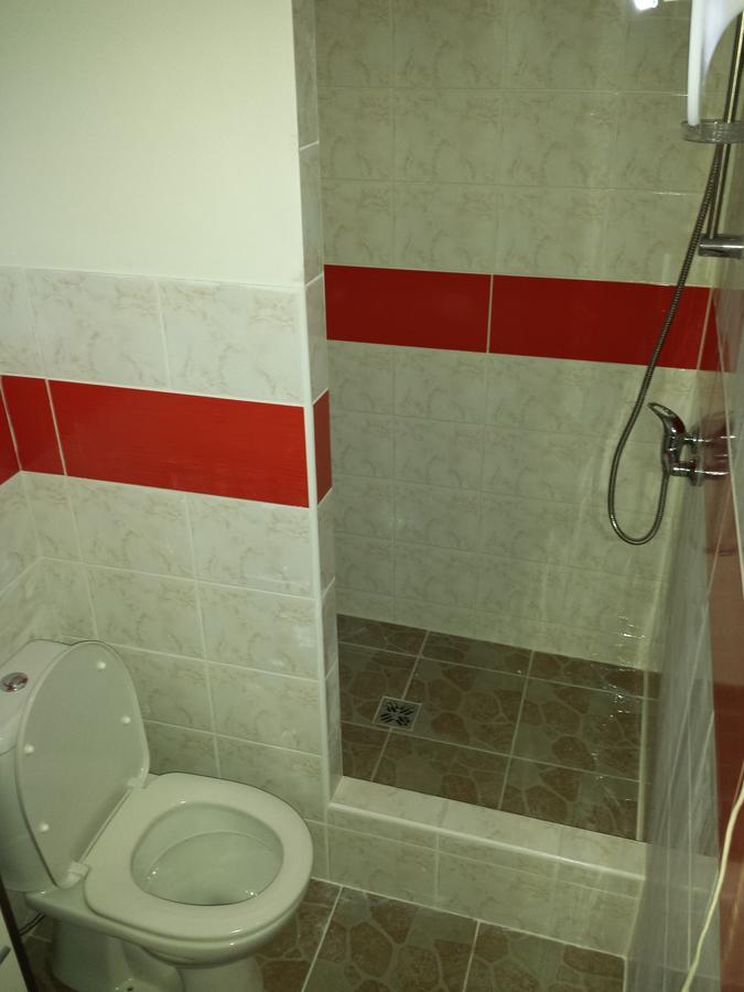 Camera Matrimoniale/Doppia con Letti Singoli con Bagno Privato