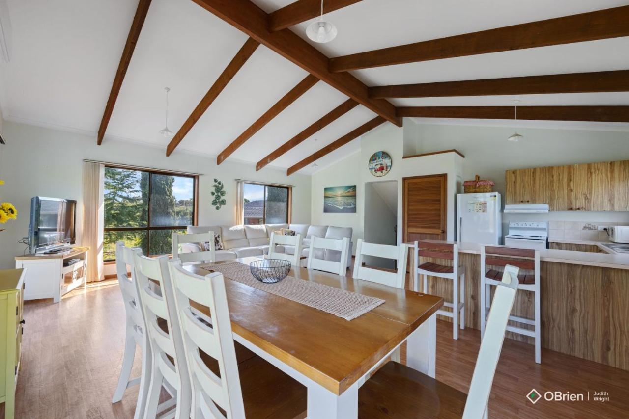 Happy Cowes Retreat Phillip Island - B&B Cowes