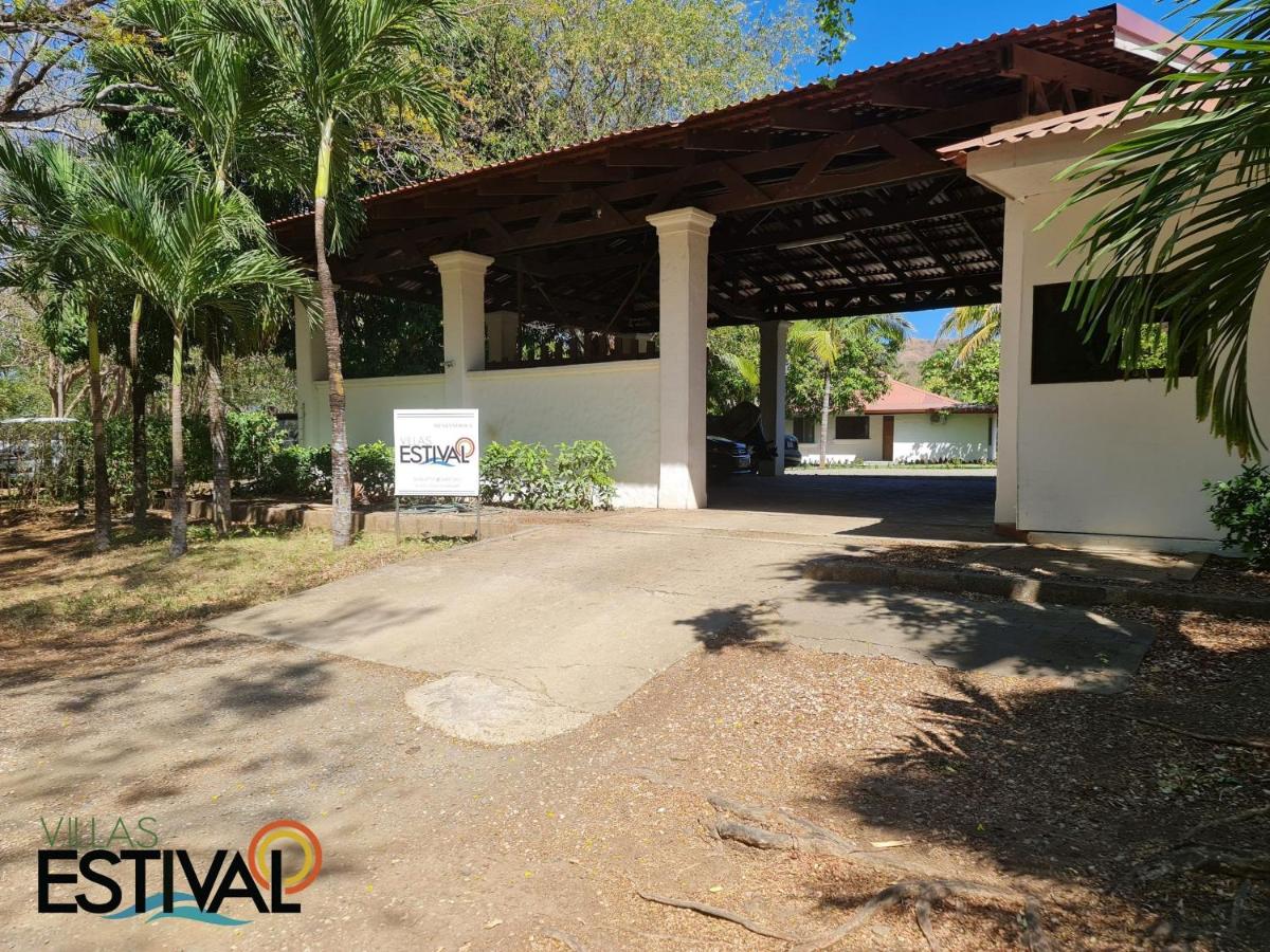 Villas Estival Playa Prieta - B&B