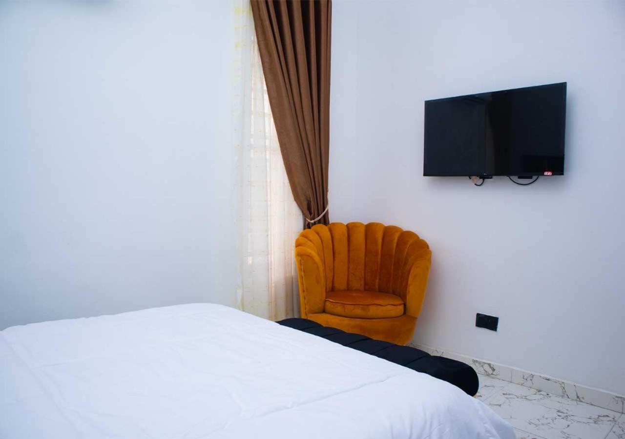 Double or Twin Room with Private Bathroom