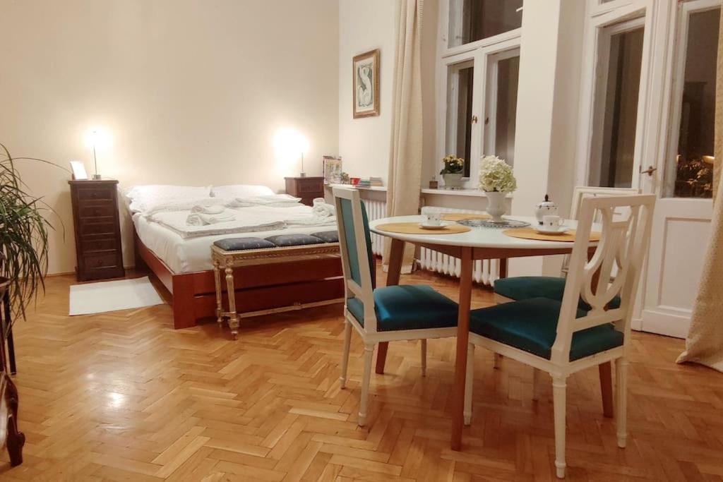 Aline Apart - B&B Varsavia