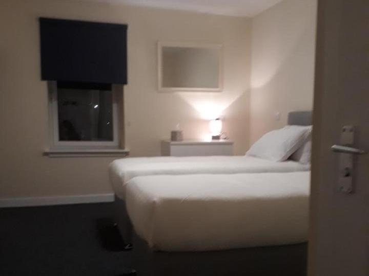 Twin Room with Private Bathroom