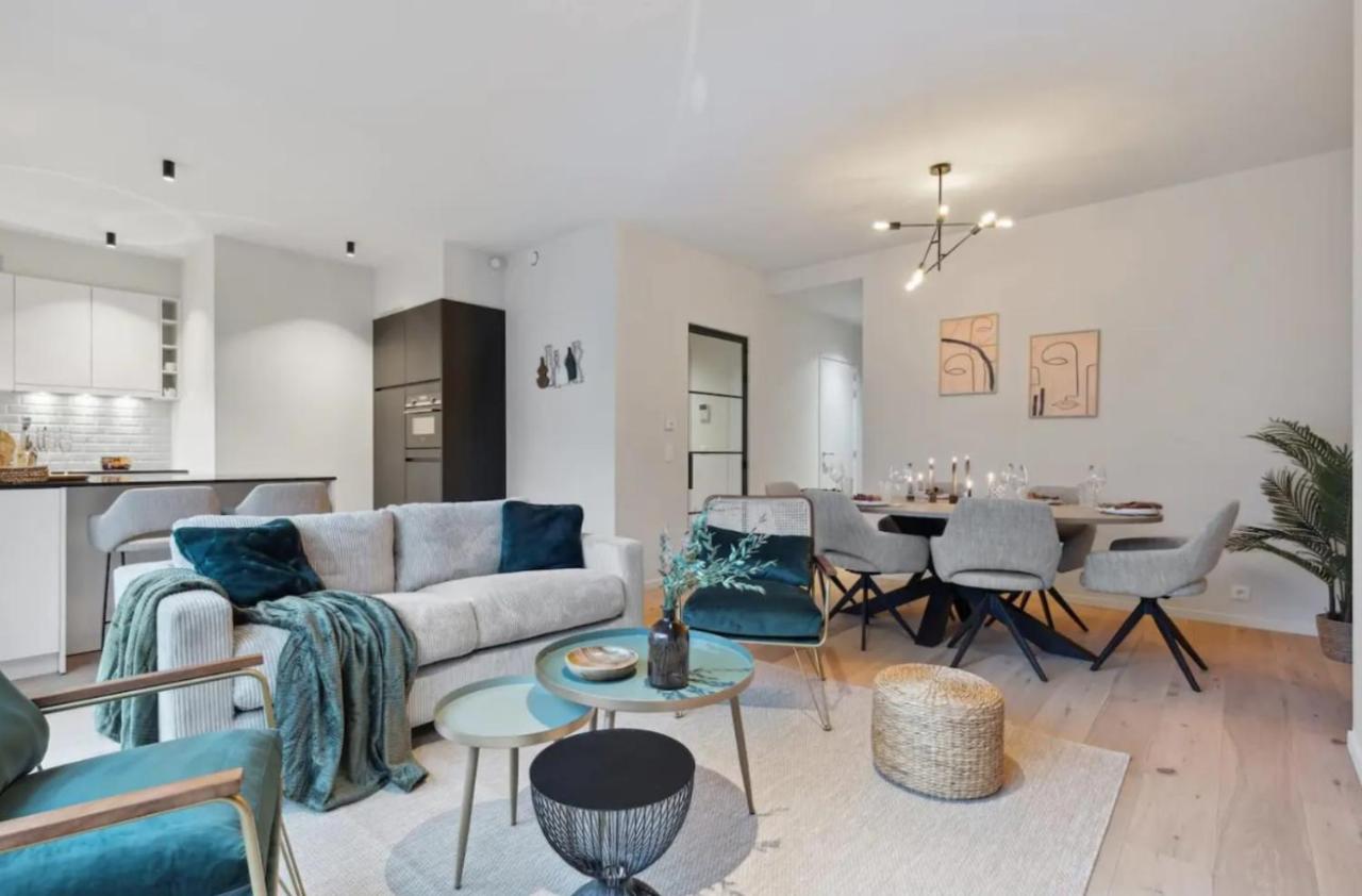 Triton luxe gelijkvloers appartement met tuin en gratis garage - B&B
