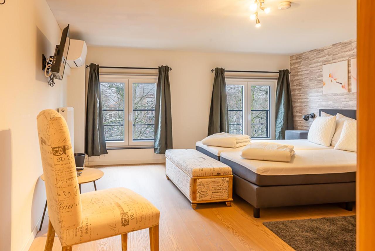 Basic Triple Room