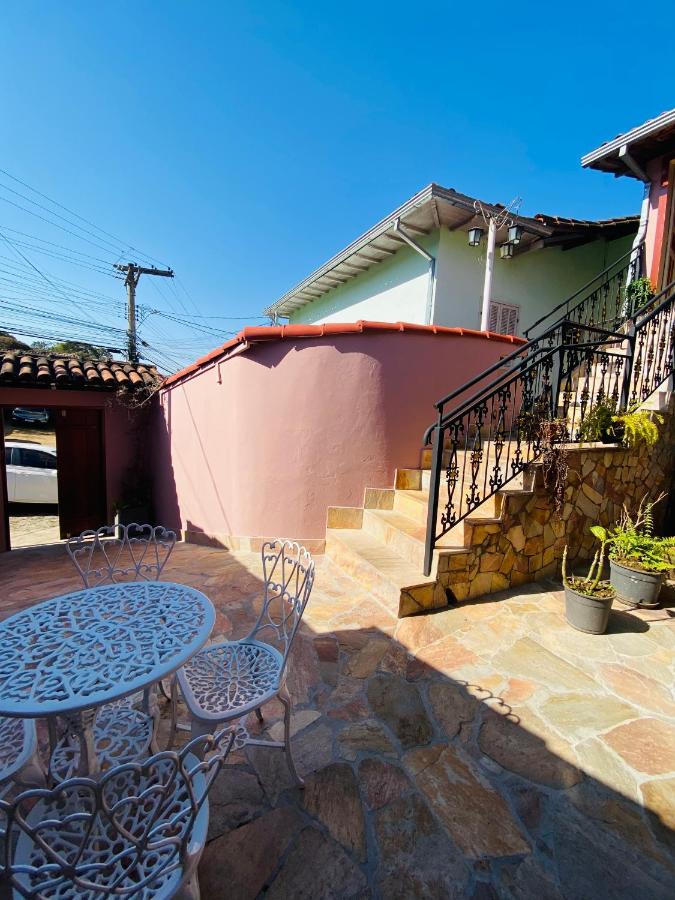 Hospedaria Vila Rica - B&B