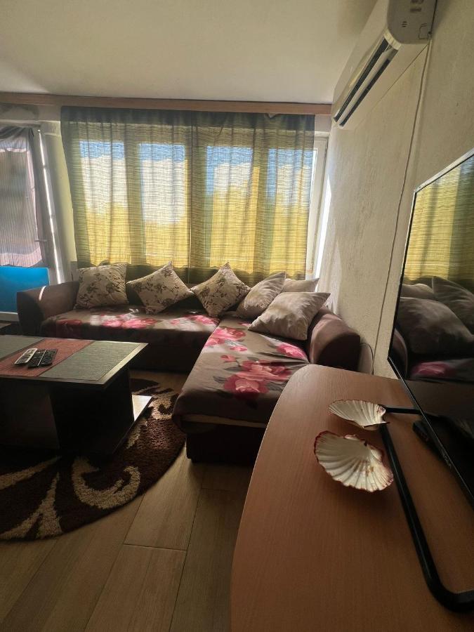 Village home - Bed and Breakfast Ponari