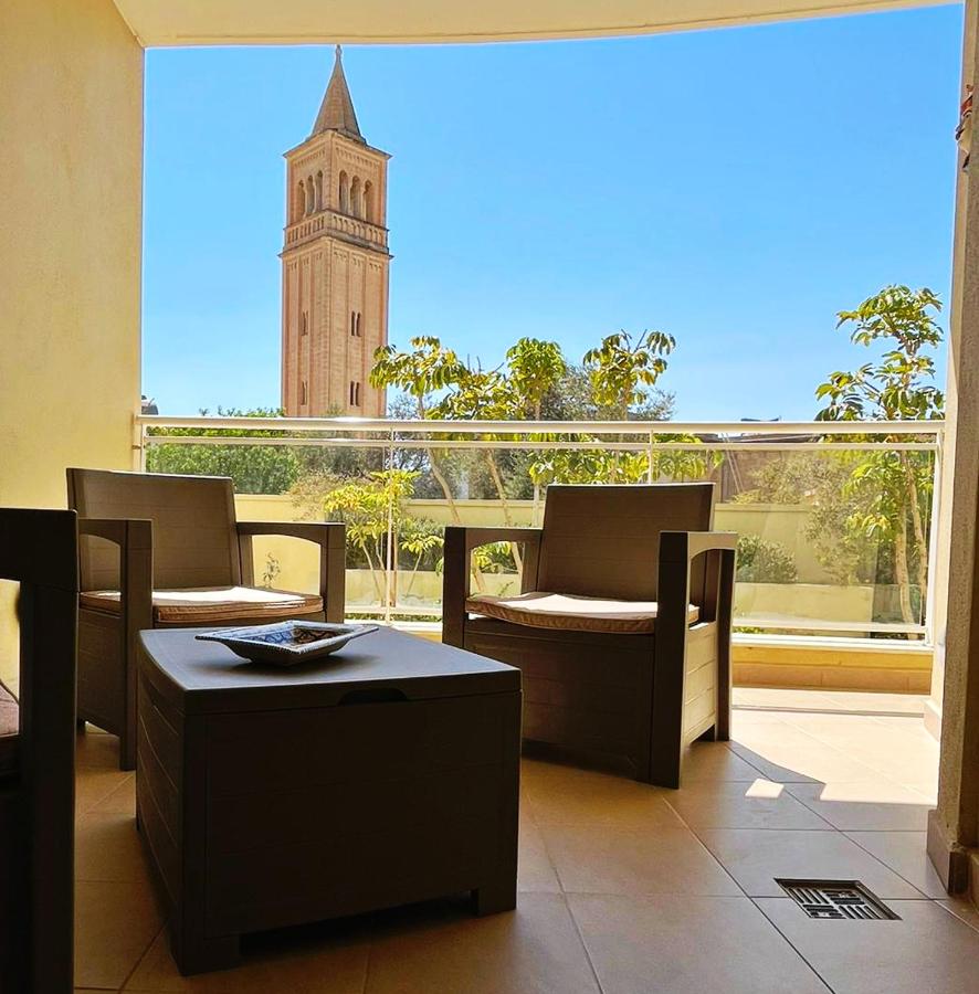 Monita 113, Seaside Apartment with Access to Pool and Pleasant Views - Bed and Breakfast Marsaskala