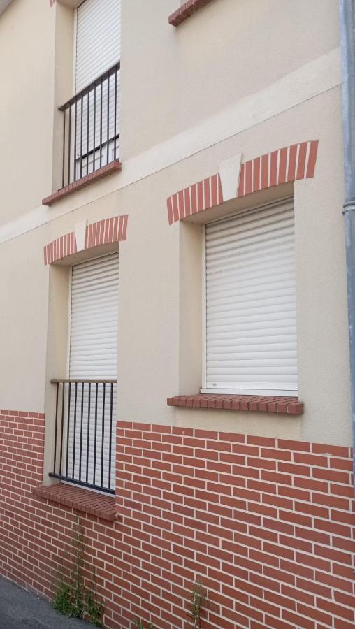 Duplex lumineux avec parking et Wi-Fi offert - Ferienwohnung