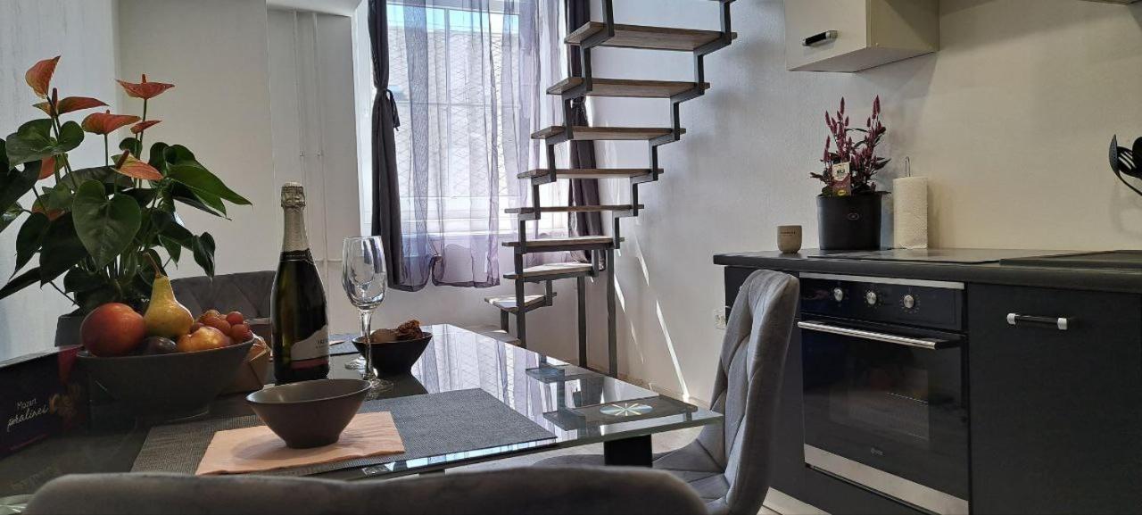 Ljubljana Nest- centre, free parking- renovated August 2024 - Ferienwohnung Ljubljana