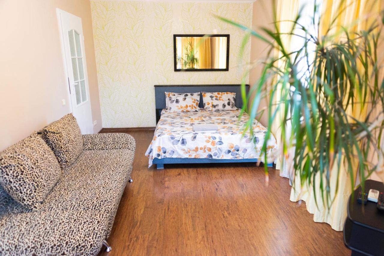 Kyiv apartment on Derevlyanskaya street close to the downtown - B&B Kyiv