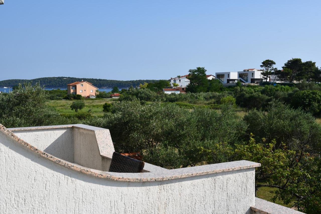 Apartmani Zdenka - B&B Arbe