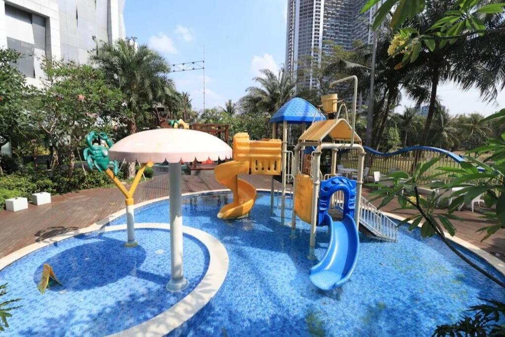 The Mansion Kemayoran 4 pax - B&B Jakarta