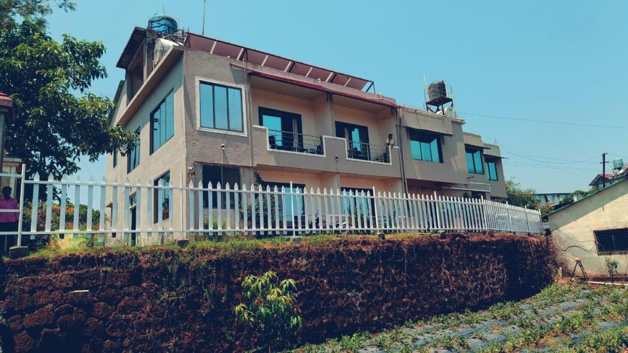 Evergreen Holidays Mahabaleshwar - Bed and Breakfast