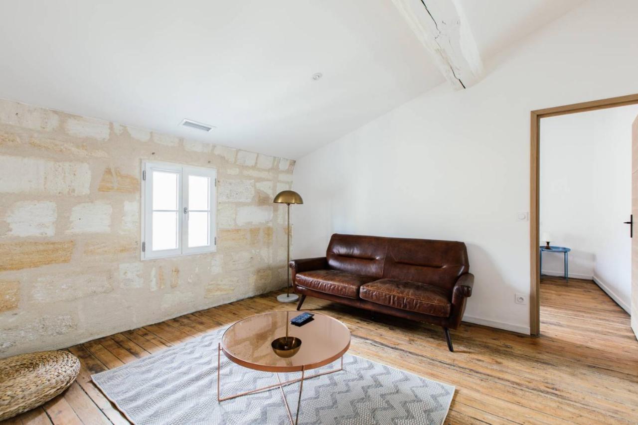 Appartement spacieux et lumineux avec climatisation et belle hauteur sous plafond - Halle 2EME - B&B