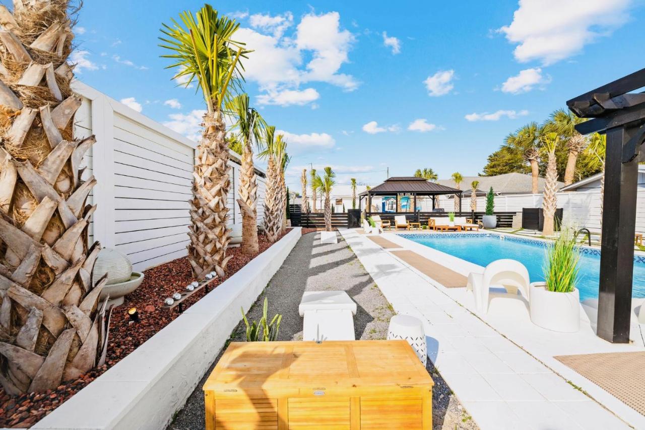 Luxury Pool oasis 2 houses 6 BR 5 BA close to 30A kids paradise - Chambres d’hôtes