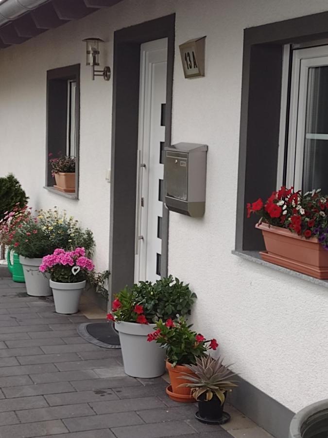 Ferienwohnung Blumenparadies - Ferienwohnung