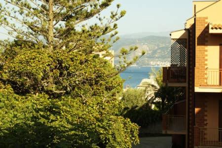 La Perla sul Mare - B&B Messina